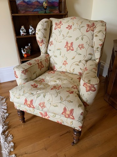 Pair antique queen anne - of,